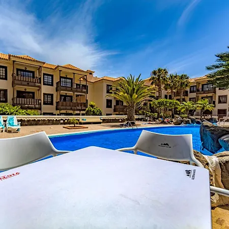 Atlantic 3 One Bedroom, Sea Front, In Complex With Pool Costa Del Silencio