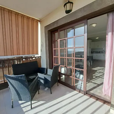 Atlantic 3 One Bedroom, Sea Front, In Complex With Pool *