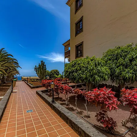 Atlantis 3 One Bedroom, Sea Front, In Complex With Pool Apartman Costa Del Silencio