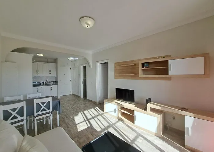 Daire Atlantic 3 One Bedroom, Sea Front, In Complex With Pool